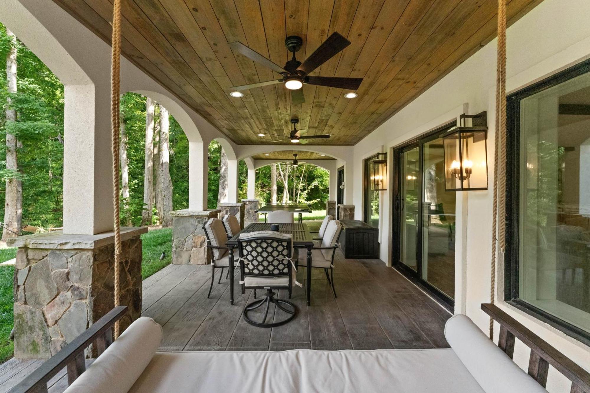 Take It To The Bank By Avantstay New Pool Hot Tub Sleeps 16 Denver Exterior photo